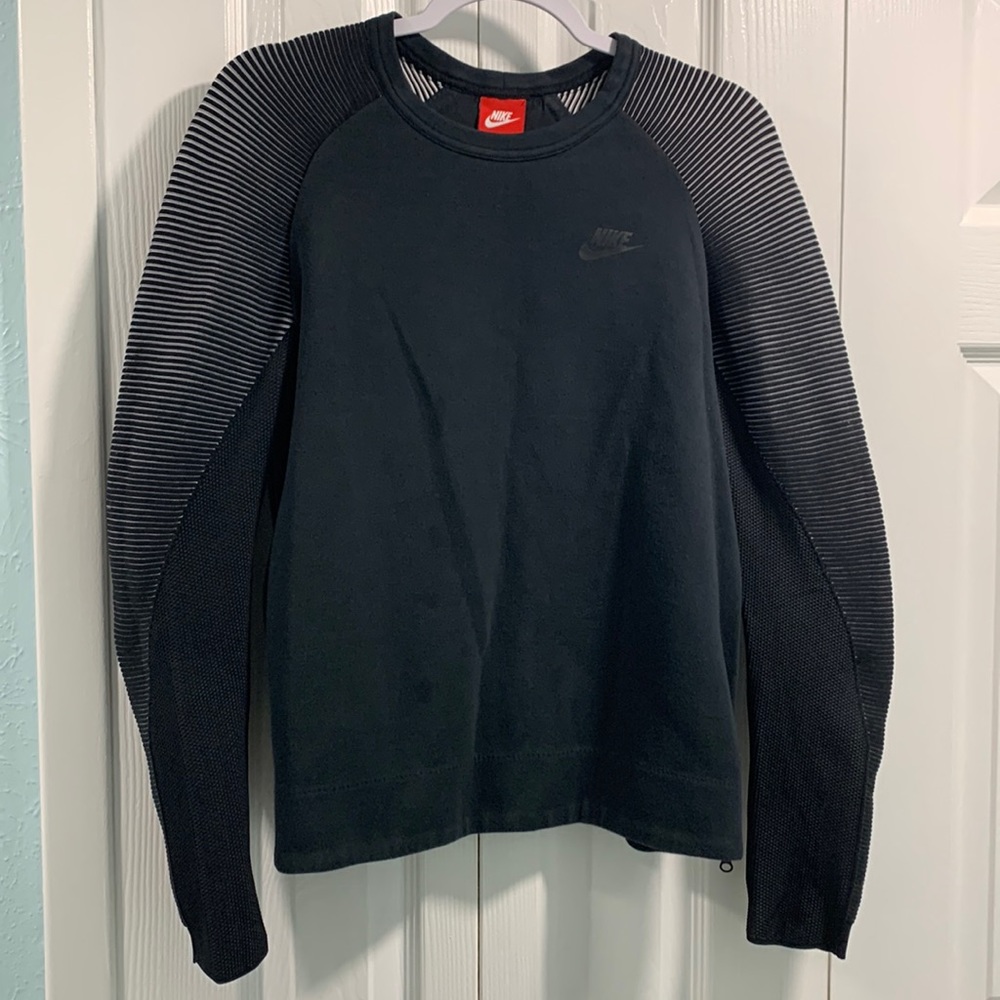 Nike Pullover Sweater